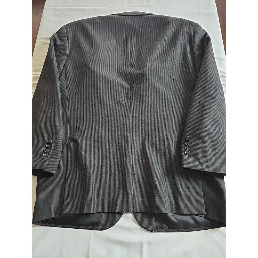 Jos. A. Bank Wool Pinstripe Sport Coat‎ Men's 44S Stay Cool Blazer